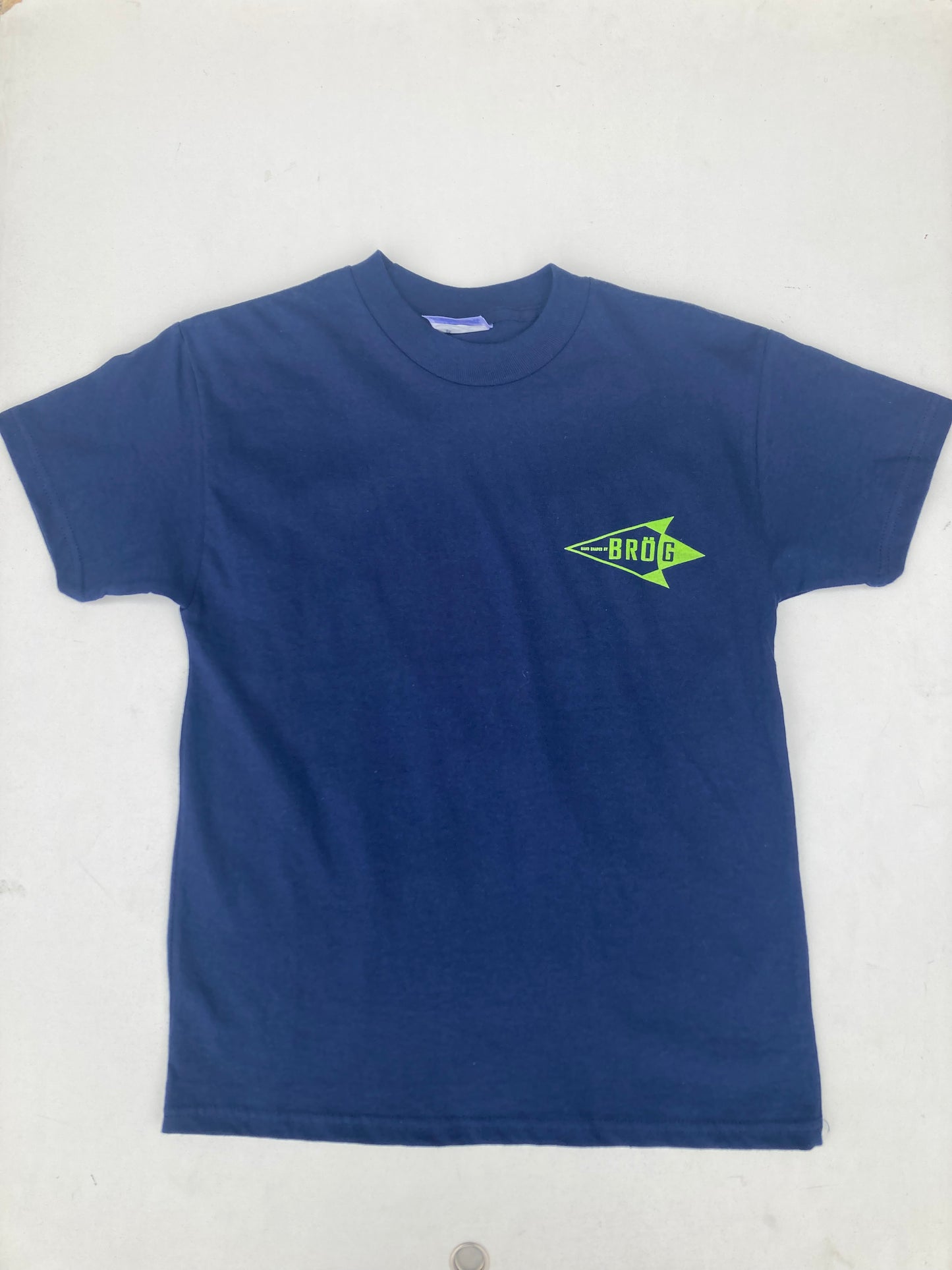 Brög Arrowhead Logo T-Shirt Green on Blue