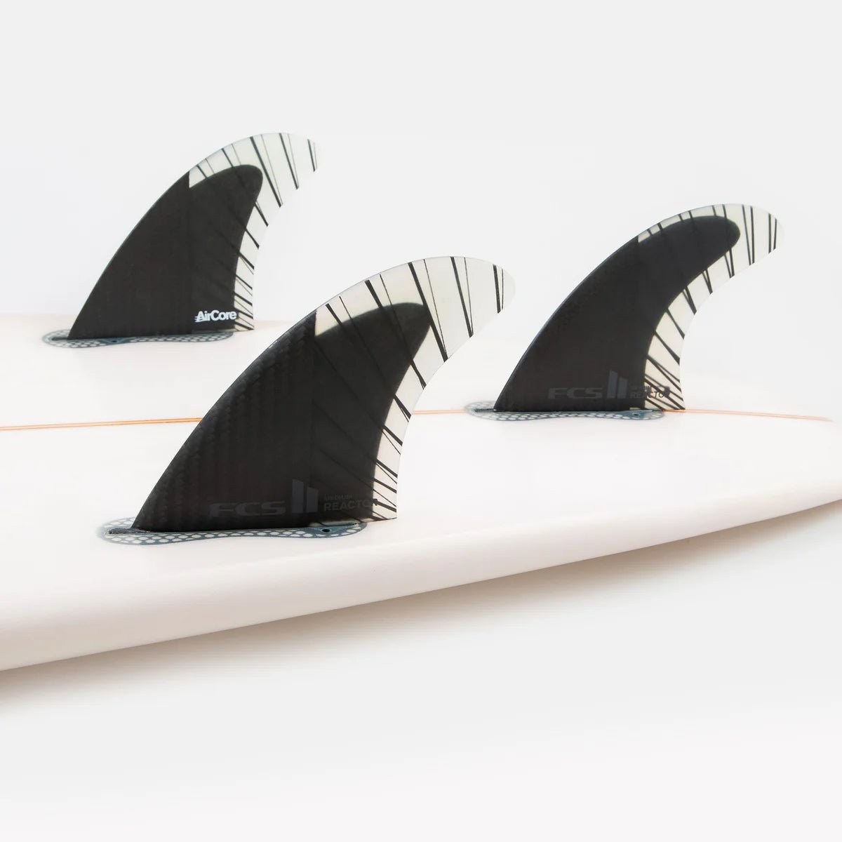 FCS II Reactor PC Carbon Medium Black/Charcoal Tri Fins - Soul Performance Surf & Skate - Soul Performance Surf & Skate
